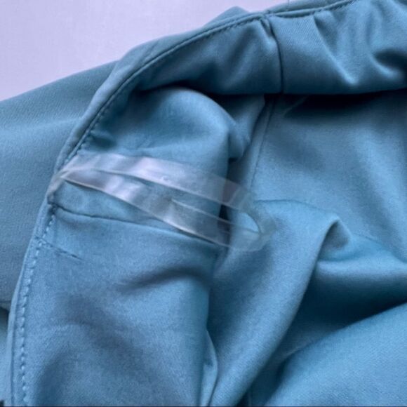 Charlotte Russe High Rise 3 Inch Ruffle Teal Blue Shorts Junior’s Size Large - Picture 6 of 12